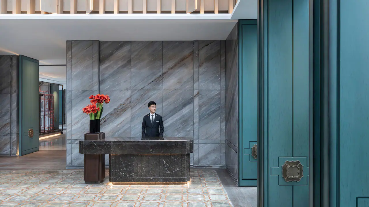 Lobby Concierge at Park Hyatt Suzhou